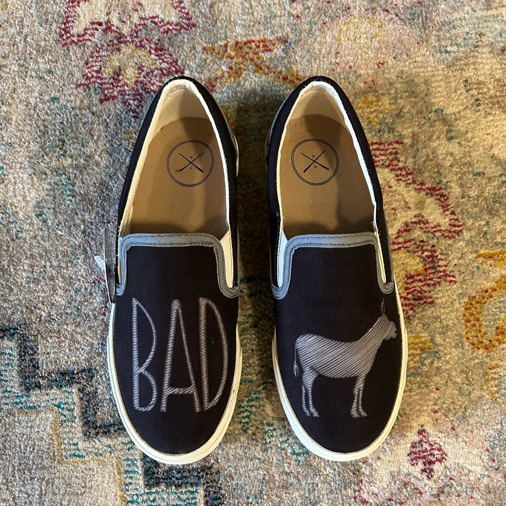 BEST SELLER Inkkas Bad🫏 Slip- Ons